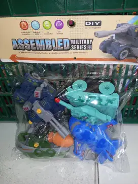 Mainan Anak Assembled Military Series Obeng Isi 4