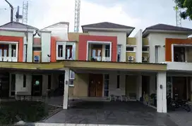 Dijual Rumah Mewah Taman Golf Residence Sukajadi Batam centre