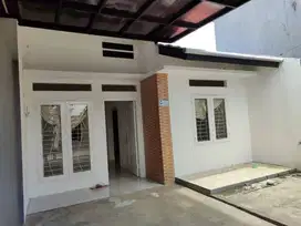 Rumah Kontrakan, 5 Menit Pintu Tol Sawangan Depok