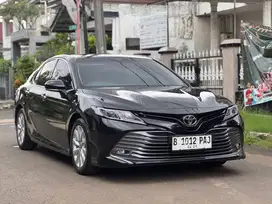 TOYOTA NEW CAMRY V 2.5 AT 2019 HITAM ISTIMEWA