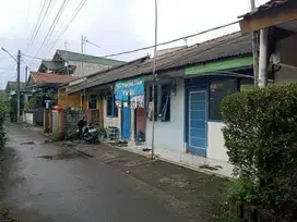 Rumah kontrakan 3 pintu dkt stasiun tambun kab bekasi