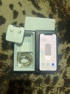 Dijual Iphone 11 Pro 256GB Grey Lengkap Terdaftar