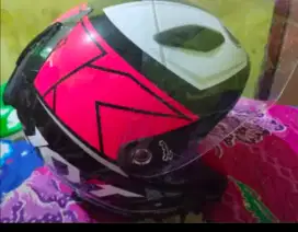 Helm KYT second