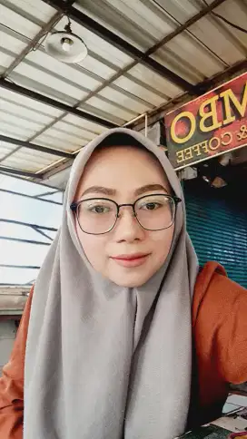 Cari pekerjaan halal klau ada yg masuk jm 12 siang atau jm 4 sore