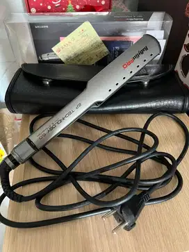 Catok Babyliss PRO