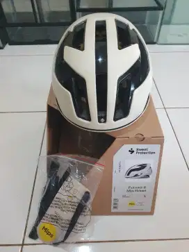 Helm sepeda sweetprotection falconer II Mips size L