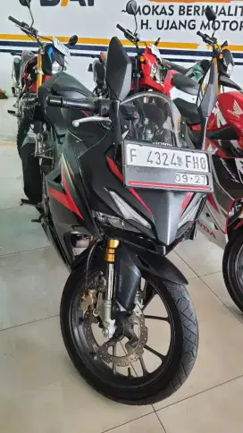 New cbr 150 abs mulus siap pake E