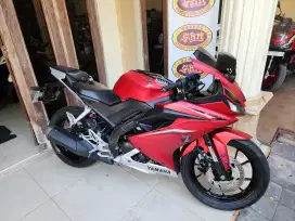 R15 v3 150cc merah 2017 gbm kredit / tunai