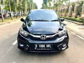 Brio 1.3 E AT 2022 Hitam Mulus Terawat