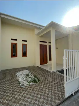 DIJUAL RUMAH  NYAMAN DI BEKASI