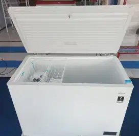 Freezer Box 306 Liter Aqua New Rijek