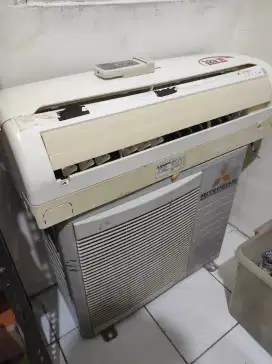 Ac Mitsubishi 1/2 pk 1set tinggal pasang pakai masih dingin normal