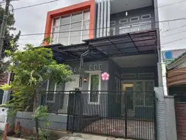 DiJual Rumah Cantik siap huni di Griya Bintara Bekasi.