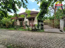 Dijual rumah dengan konsep Villa di Sobo - Banyuwangi