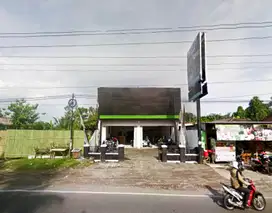 Ruang Usaha Cocok Untuk Showroom Lokasi Strategis Jalan Bantul Yogyaka