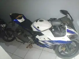 Yamaha R15 tahun 2014 full ori