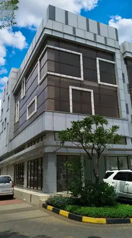 Ruko Avenue hoek 3lt 154m Boulevard JGC Jakarta Garden City Cakung