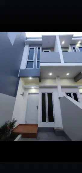 JUAL RUMAH 2 lantai di Gang. L minimalis modern aman dan nyaman