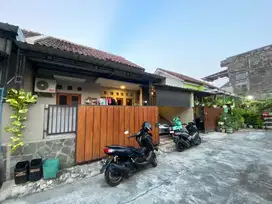 Rumah cantik di perumahan mini cluster one gate murah