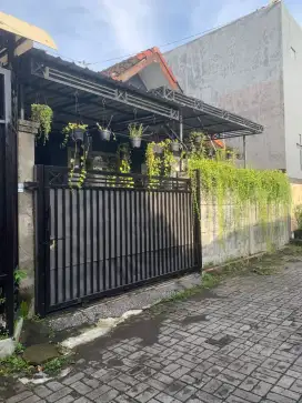 Disewakan Rumah moderen minimalis di area Panjer