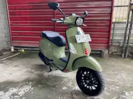 Di jual BU Vespa Sprint S IGet ABS 2023