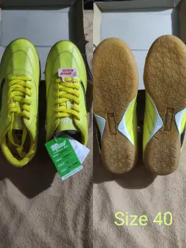 Sepatu Futsal Ardiles