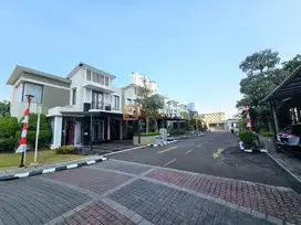 Rumah 2 Lantai Cosmo Park Thamrin City Tanah Abang Jakarta