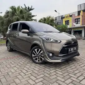 sienta Q 2017 cvt promo dp 7 jt