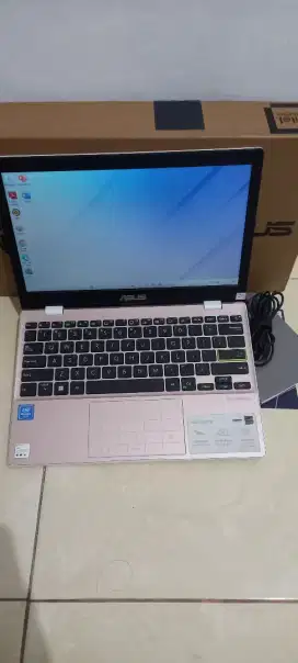 Netbook asus like new