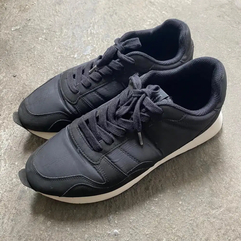 Sepatu Pull&Bear - Size 44 - Sneakers