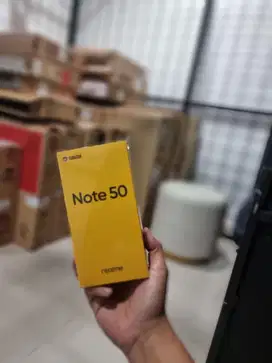 Realme Note 50.