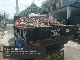 Jasa buang puing tanah