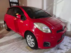 Toyota Yaris 2012 Bensin