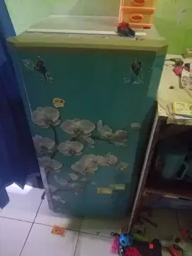 Kulkas pamasonic 1 pintu.normal siap pake