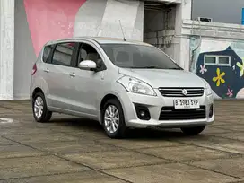 dp10 km low Suzuki Ertiga GL AT 2013 Silver 2014