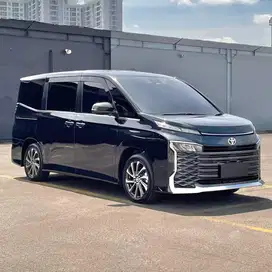 [ TDP 5juta ] Toyota Voxy 2.0 Facelift 2023