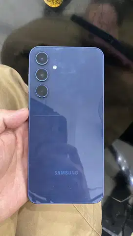 Samsung a35 8/256gb garansi on november 2025