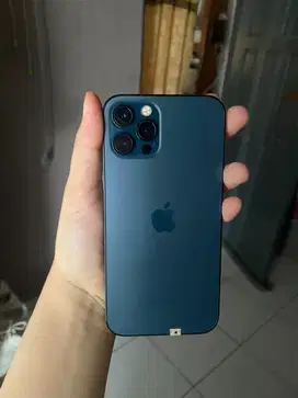 Iphone 12 pro pacific blue