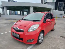 Toyota Yaris E AT 2012 DP 7jt bergaransi bebas tabrak dan banjir