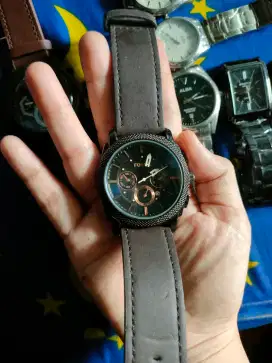 Jam tangan sport