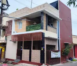 Rumah 3 lantai lokasi super strategis dekat RSWN pasar SPBU Sekolah