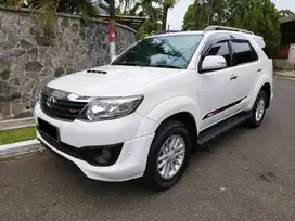 Toyota Fortuner 2011 Bensin