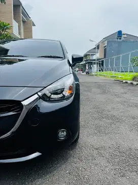 40 rb | Mazda 2 2016 Bensin