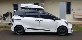 roofbox whale carrier toyota sienta roof rack box pasola lewa