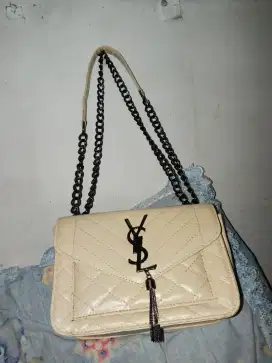 Tas Bahu YSL Klasik