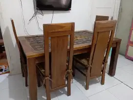 Dijual meja makan