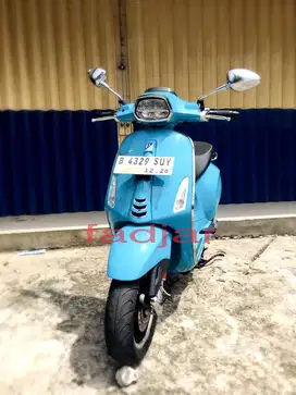 Vespa sprint 150 Abs tahun 2023