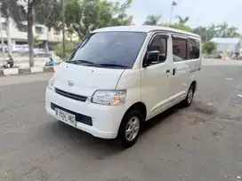 Dp 9 jt Daihatsu Gran max grand max 1300 cc minibus type D 2018  seger