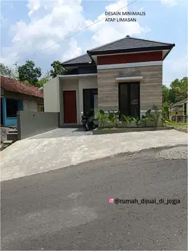 Rumah dekat Kampus UMBY Pinggir Jalan Raya di Sedayu Siap Huni