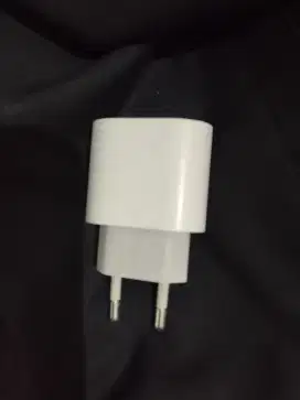 Adaptor bekas iphone 15pm